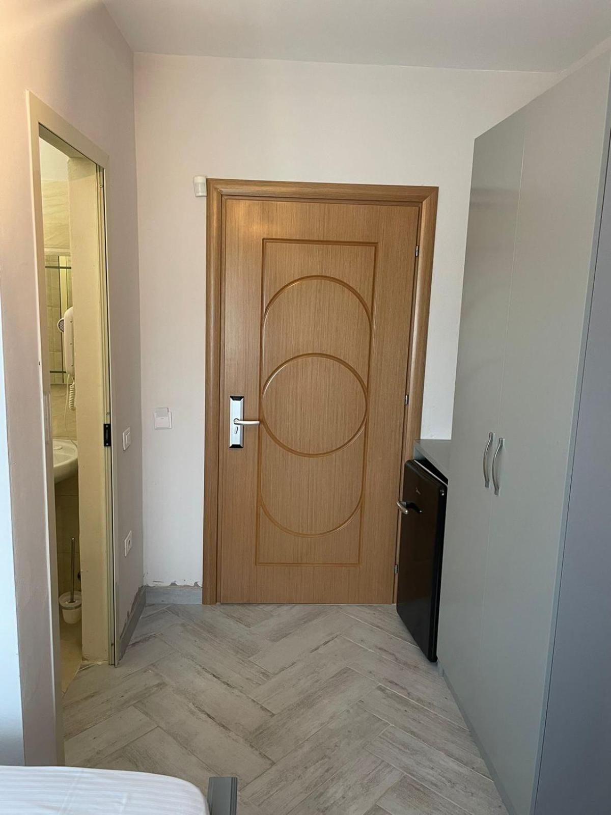 Aerial Hotel & Spa Vlorë Rom bilde