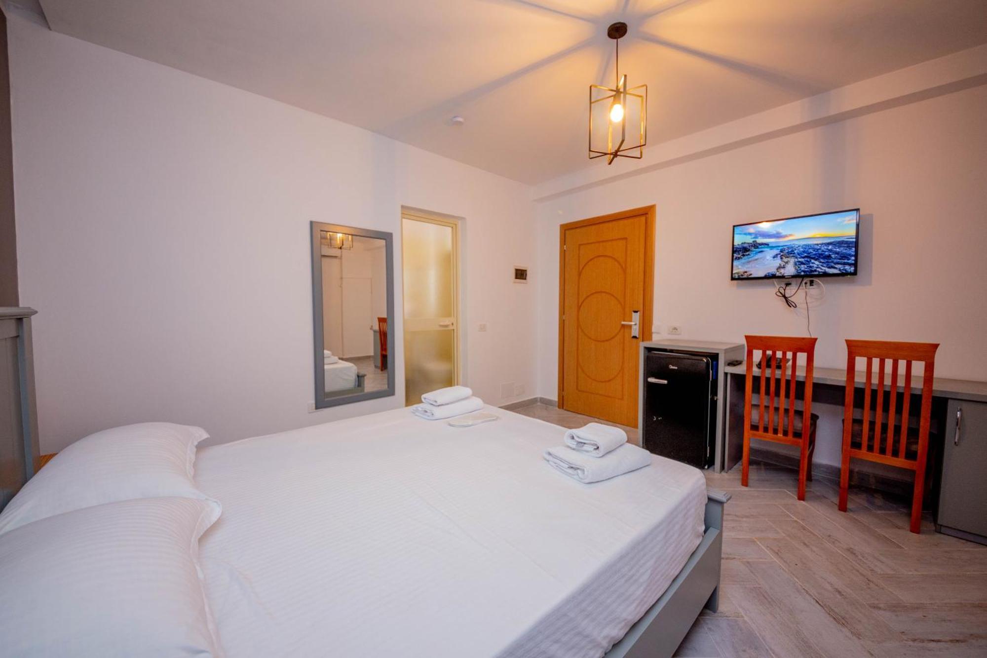 Aerial Hotel & Spa Vlorë Rom bilde