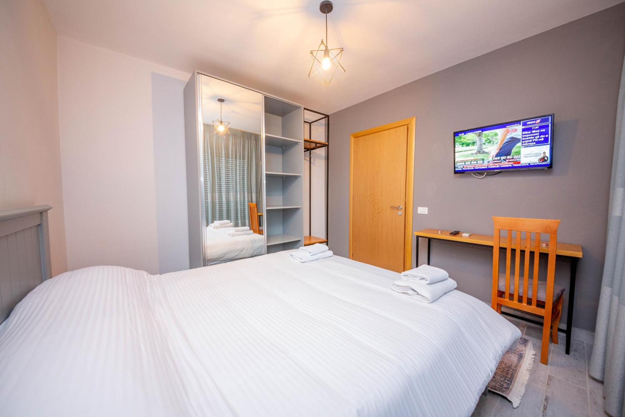Aerial Hotel & Spa Vlorë Eksteriør bilde
