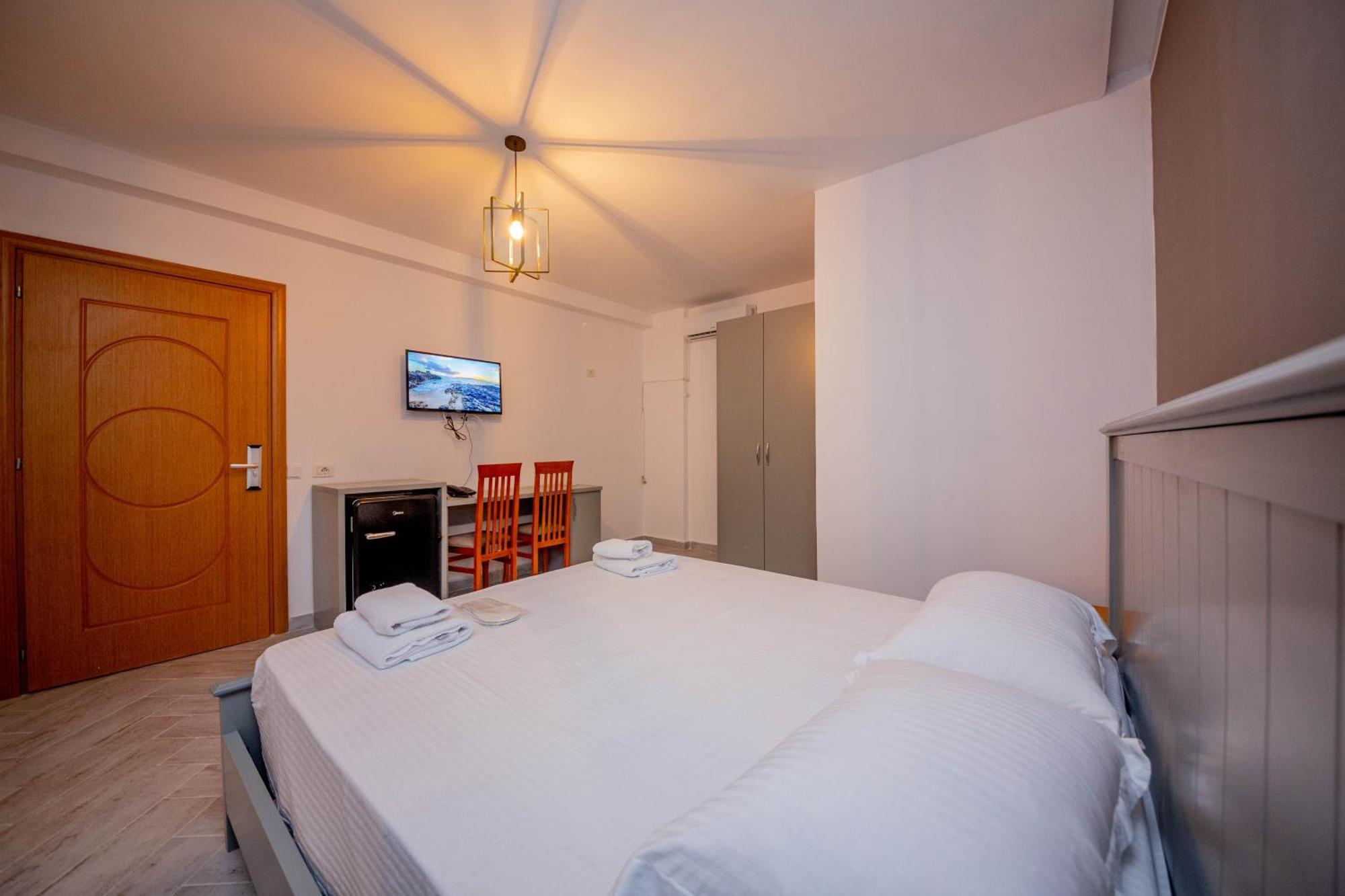 Aerial Hotel & Spa Vlorë Rom bilde