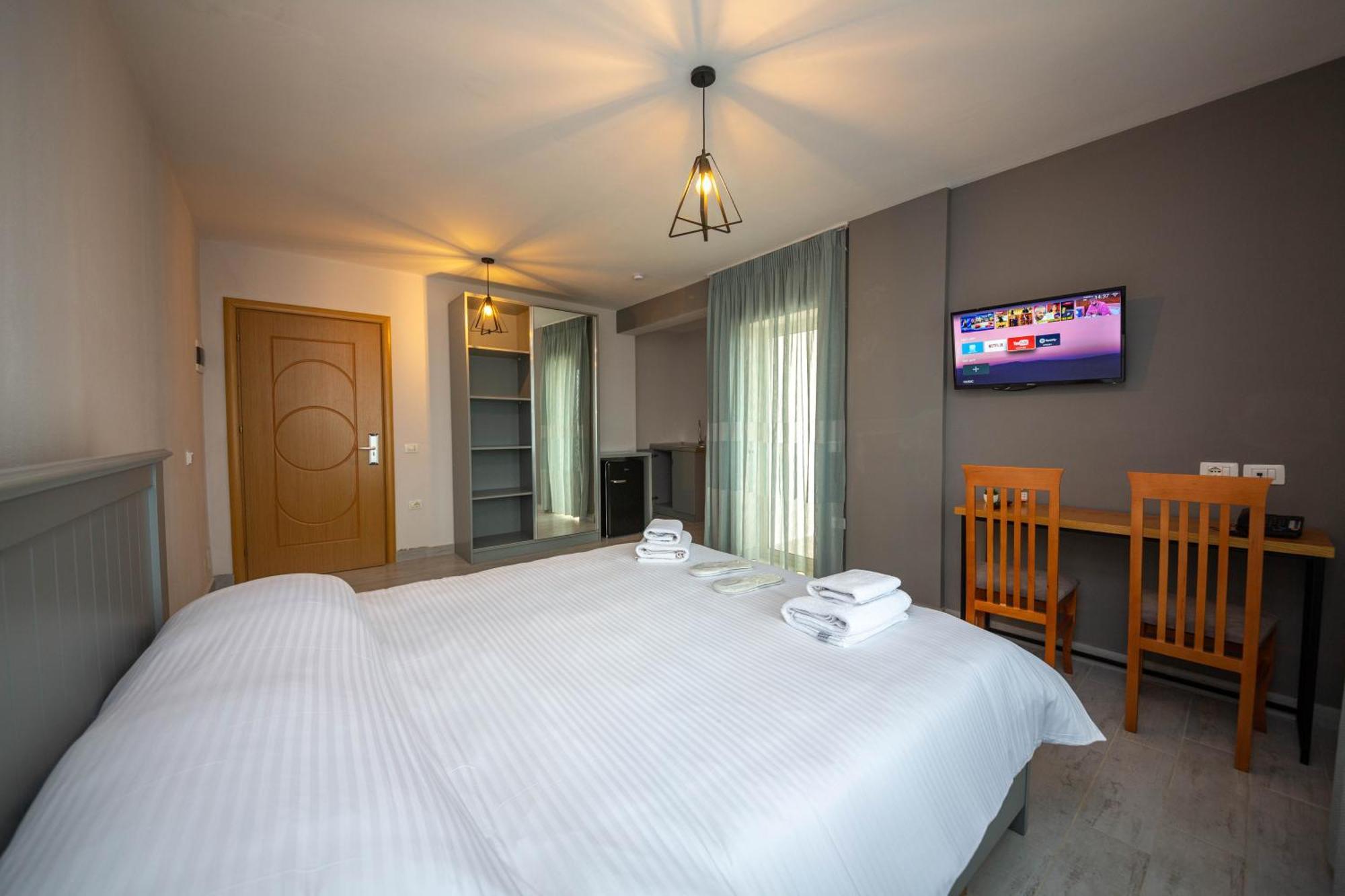 Aerial Hotel & Spa Vlorë Eksteriør bilde