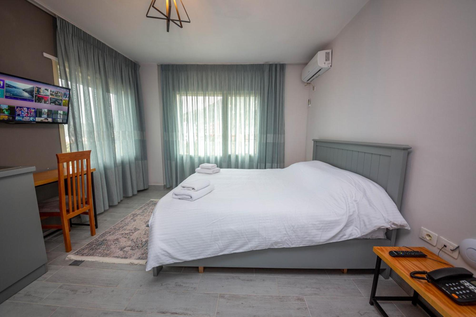 Aerial Hotel & Spa Vlorë Rom bilde